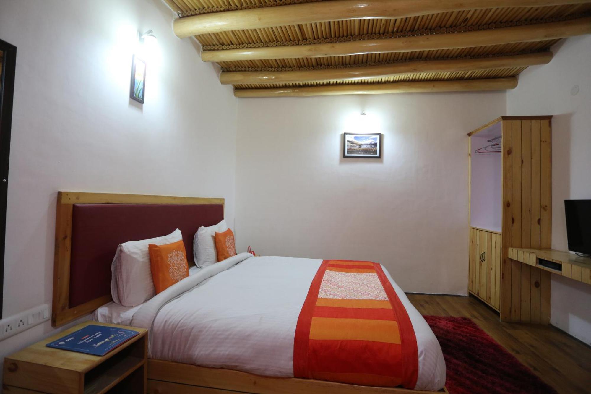 Hotel Lhalingkha Leh Ngoại thất bức ảnh